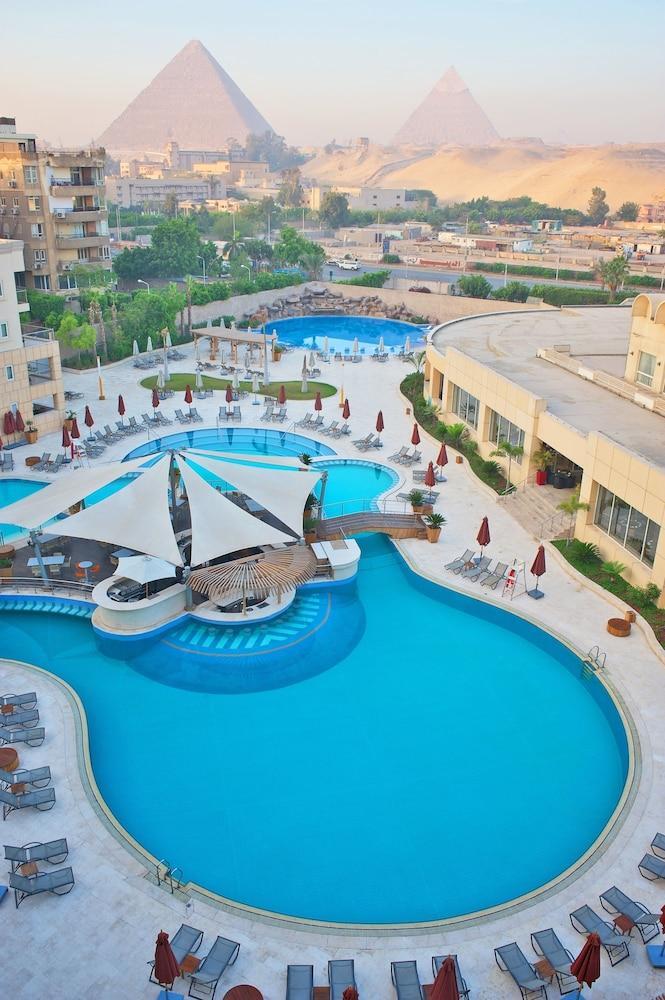 Le Meridien Pyramids Hotel & Spa Giza Exteriér fotografie